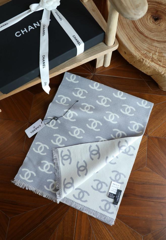 réplica,joyas,joyería,1:1,replica,fake,lujo,barato réplica,joyas,joyería,1:1,replica,fake,lujo,barato Pañuelo Chanel Doble C, Estilo Clásico, Pañuelo Reversible (0S8RM)