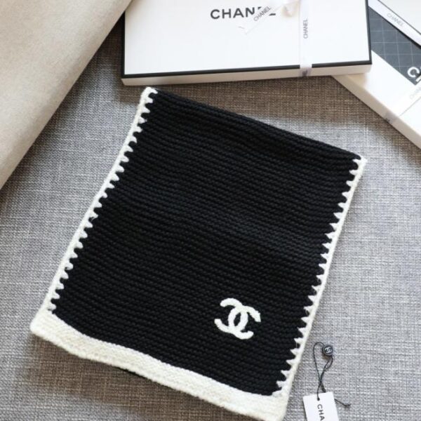 réplica,joyas,joyería,1:1,replica,fake,lujo,barato Bufanda Chanel de punto con borde de cepillo de dientes en el clásico esquema de color bicolor blanco y negro (SYMZC)