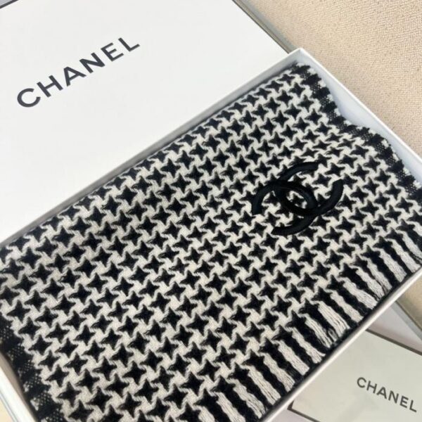 réplica,joyas,joyería,1:1,replica,fake,lujo,barato Bufanda de cachemir de punto con doble C de Chanel (K97FK)