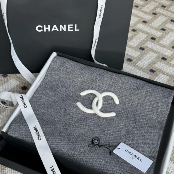 réplica,joyas,joyería,1:1,replica,fake,lujo,barato Bufanda reversible acolchada con piñas de Chanel (ARV7D)