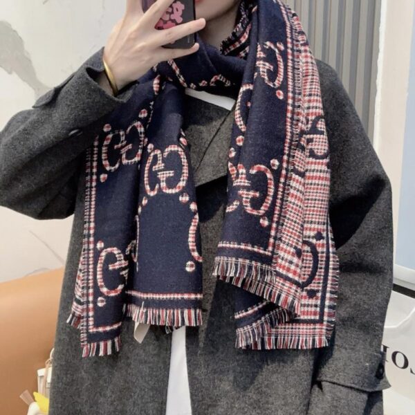 réplica,joyas,joyería,1:1,replica,fake,lujo,barato Bufanda de lana con el clásico estampado GG de GUCCI (MGQ7W)
