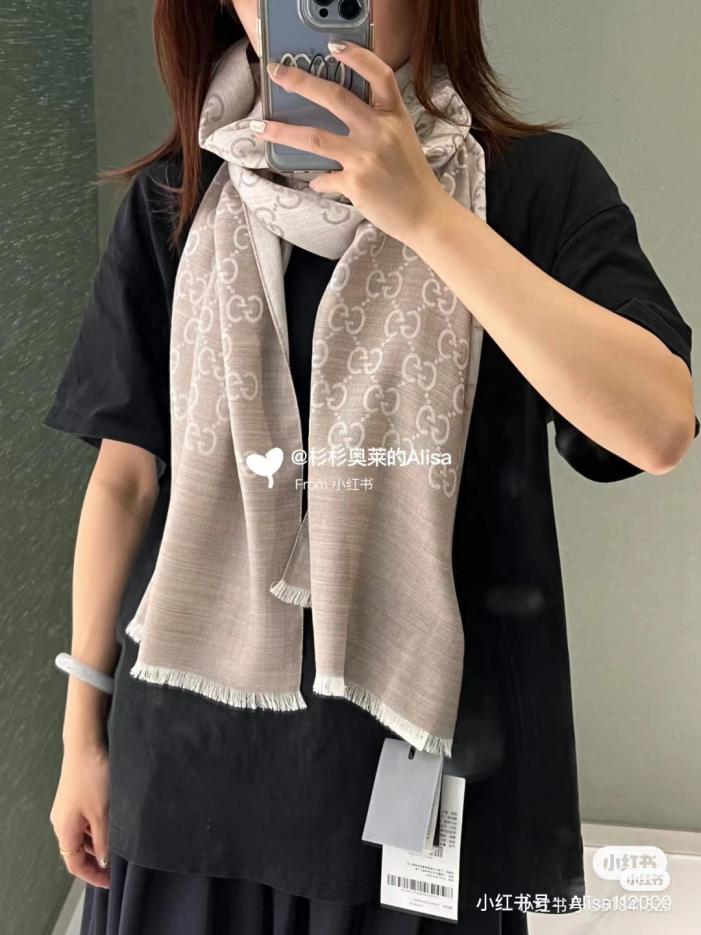 réplica,joyas,joyería,1:1,replica,fake,lujo,barato réplica,joyas,joyería,1:1,replica,fake,lujo,barato Bufanda larga GG, elegante bufanda larga de cachemir y seda jacquard bicolor (T76K4)