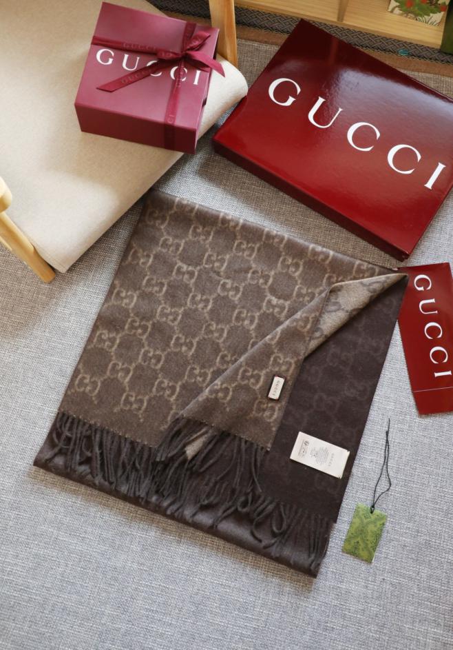 réplica,joyas,joyería,1:1,replica,fake,lujo,barato réplica,joyas,joyería,1:1,replica,fake,lujo,barato Bufanda GUCCI️ GG con jacquard degradado (1ZRUO)
