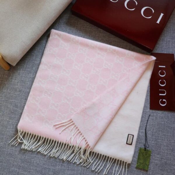 réplica,joyas,joyería,1:1,replica,fake,lujo,barato Bufanda GUCCI️ GG con jacquard degradado (V Y0)