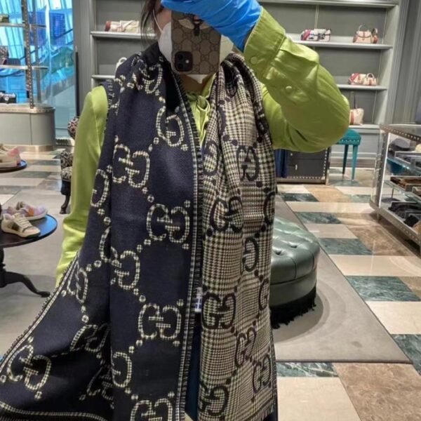 réplica,joyas,joyería,1:1,replica,fake,lujo,barato Bufanda reversible bicolor con estampado clásico de cuadros de GUCCI (WBHYQ)