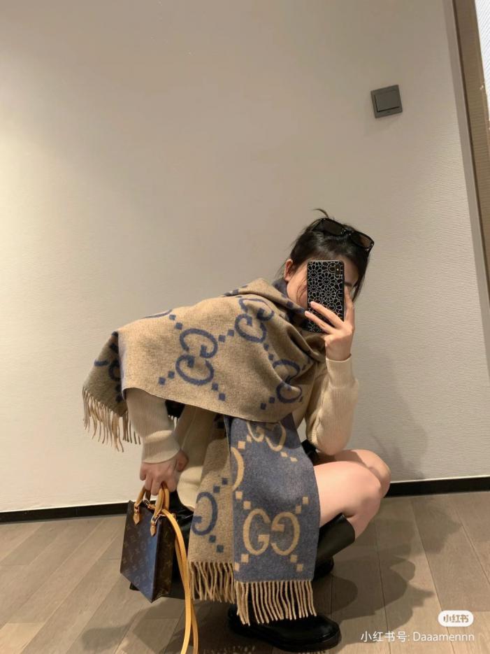 réplica,joyas,joyería,1:1,replica,fake,lujo,barato réplica,joyas,joyería,1:1,replica,fake,lujo,barato El último pañuelo clásico de GUCCI con doble G y borlas de jacquard (16KS5)