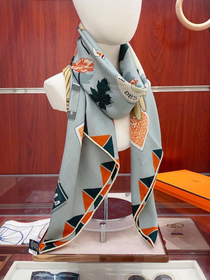réplica,joyas,joyería,1:1,replica,fake,lujo,barato réplica,joyas,joyería,1:1,replica,fake,lujo,barato Guantes Hermès Time Pañuelo de cachemir (01EB0)