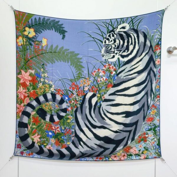 réplica,joyas,joyería,1:1,replica,fake,lujo,barato RHMS 80 Seda de cachemir de doble cara del mismo color Hermès «Poder del Tigre» (DF9WF)