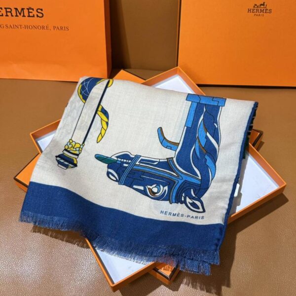 réplica,joyas,joyería,1:1,replica,fake,lujo,barato Pañuelo rectangular reversible «KATSOUNA» de Hermes del mismo color (1DQQX)