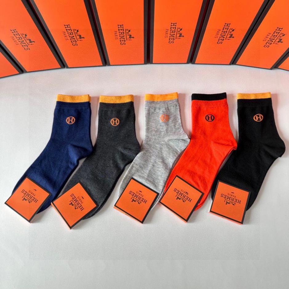 réplica,joyas,joyería,1:1,replica,fake,lujo,barato réplica,joyas,joyería,1:1,replica,fake,lujo,barato Calcetines Hermes de media caña, cinco pares por caja (QED5O)