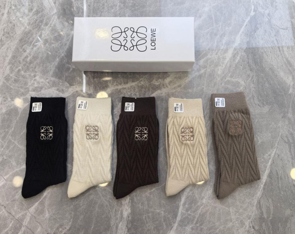 réplica,joyas,joyería,1:1,replica,fake,lujo,barato réplica,joyas,joyería,1:1,replica,fake,lujo,barato Calcetines LOEWE New Cashmere de media caña, 5 pares por caja (U8G9F)