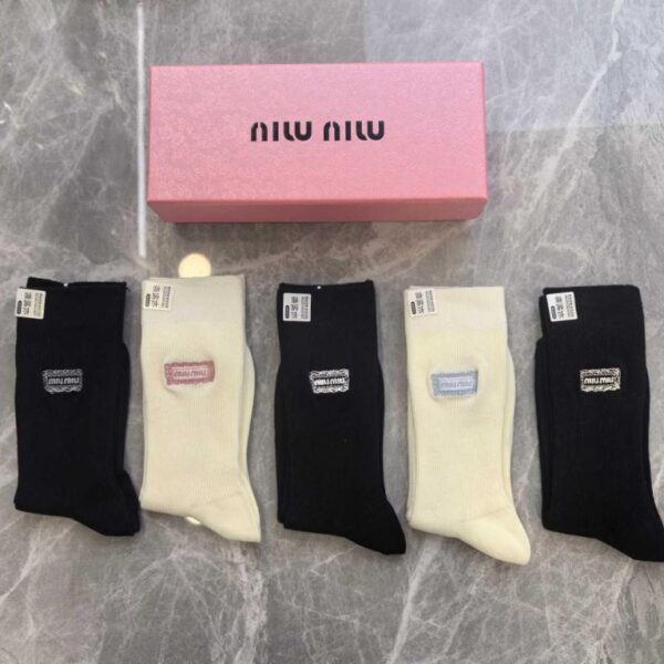 réplica,joyas,joyería,1:1,replica,fake,lujo,barato Calcetines MiuMiu New Cashmere bordados de media caña, 5 pares por caja (OU943)
