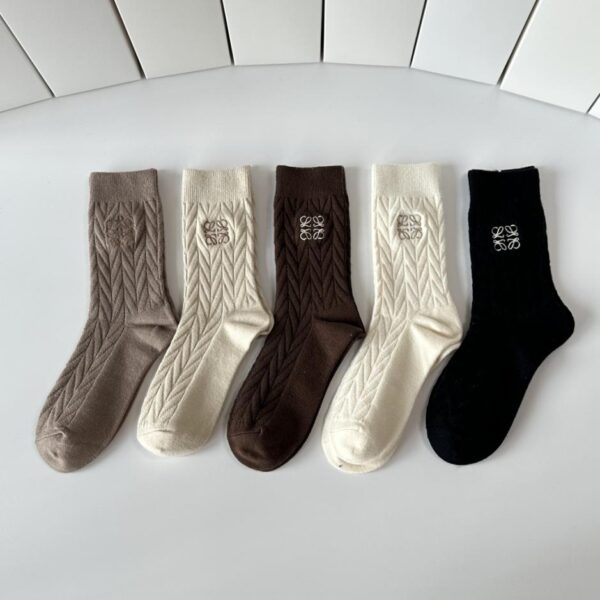 réplica,joyas,joyería,1:1,replica,fake,lujo,barato Calcetines LOEWE de cachemir bordados de media caña, 5 pares por caja (ZL0BA)