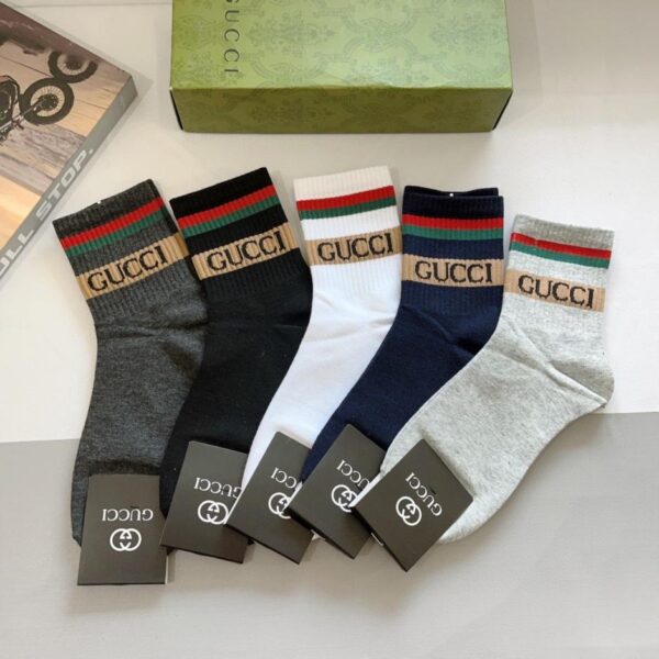 réplica,joyas,joyería,1:1,replica,fake,lujo,barato (5 pares por caja) ¡Nuevos calcetines GUCCI de media caña para hombre! Tejido de puro algodón (EOK4O)