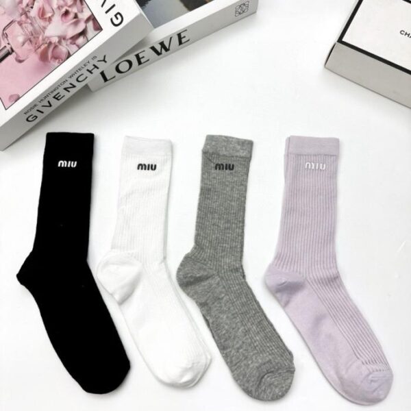 réplica,joyas,joyería,1:1,replica,fake,lujo,barato [3 pares por caja] Calcetines Prada clásicos de algodón con logo hasta la pantorrilla (UFE46)
