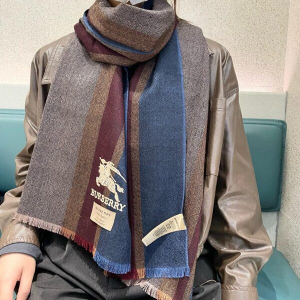 réplica,joyas,joyería,1:1,replica,fake,lujo,barato Bufanda Burberry Deep Water Ripple Classic Cashmere Check (VB8XA)