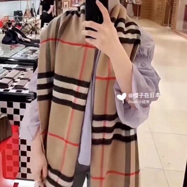 réplica,joyas,joyería,1:1,replica,fake,lujo,barato Bufanda larga de cachemir con estampado clásico de cuadros Burberry (GHDQ4)