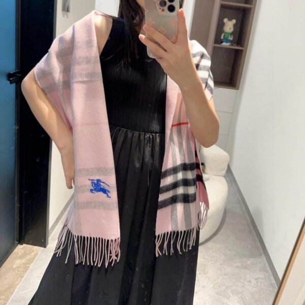réplica,joyas,joyería,1:1,replica,fake,lujo,barato Bufanda larga reversible lisa bordada de Burberry (9RL9K)