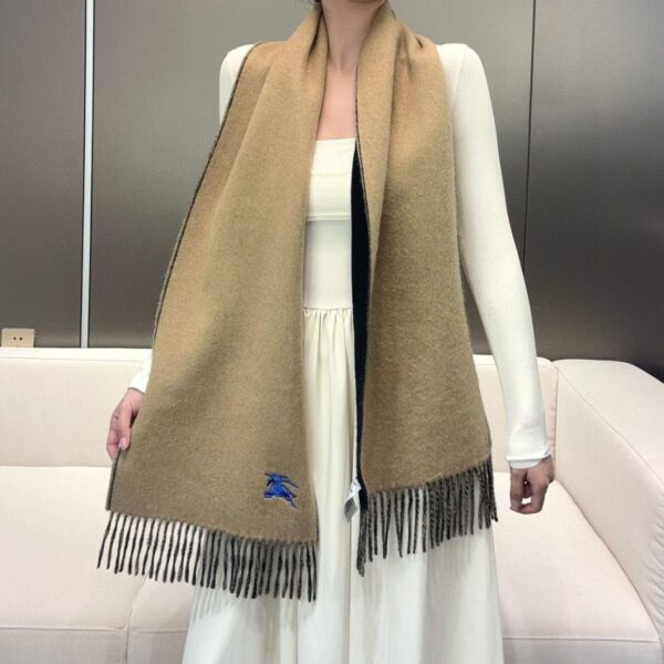 réplica,joyas,joyería,1:1,replica,fake,lujo,barato Bufanda larga reversible lisa bordada de Burberry (R3C9T)