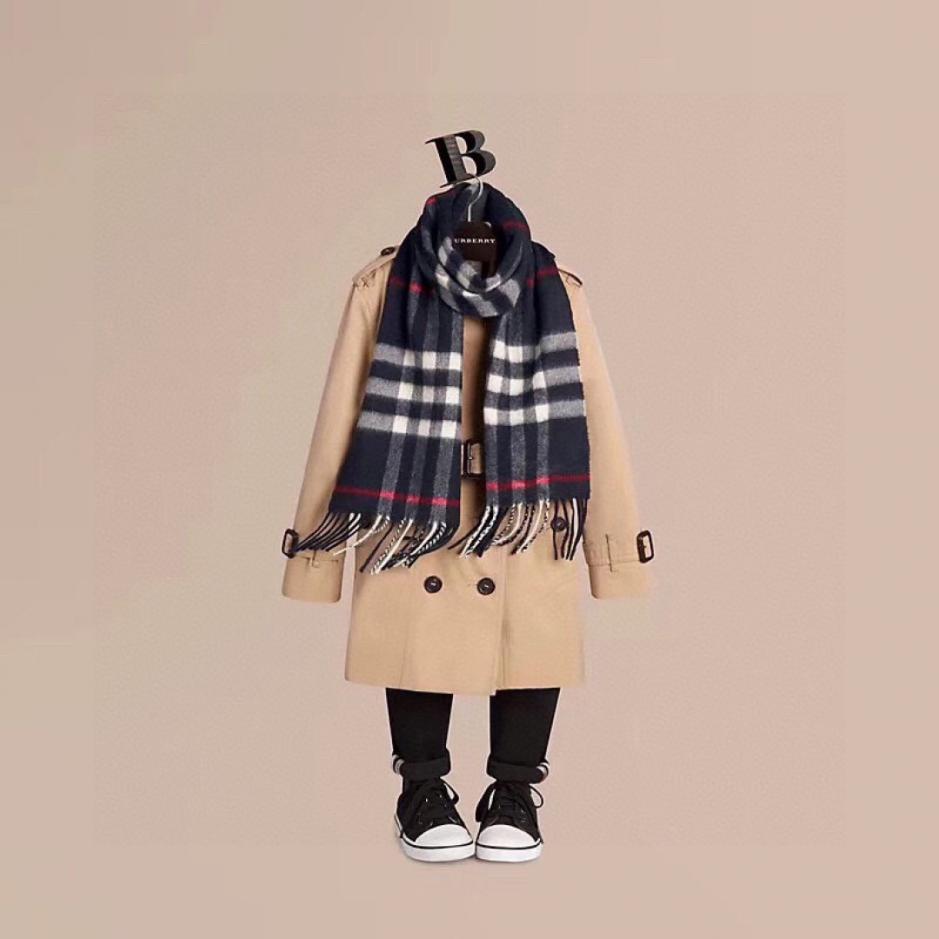 réplica,joyas,joyería,1:1,replica,fake,lujo,barato réplica,joyas,joyería,1:1,replica,fake,lujo,barato Bufanda infantil Burberry (7X9F4) – Versión para toda la familia