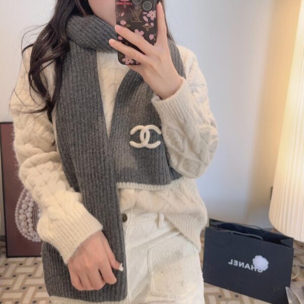 réplica,joyas,joyería,1:1,replica,fake,lujo,barato Nueva bufanda de punto bordada de Chanel Otoño/Invierno, bufanda larga de punto de cachemir (SZY7J)
