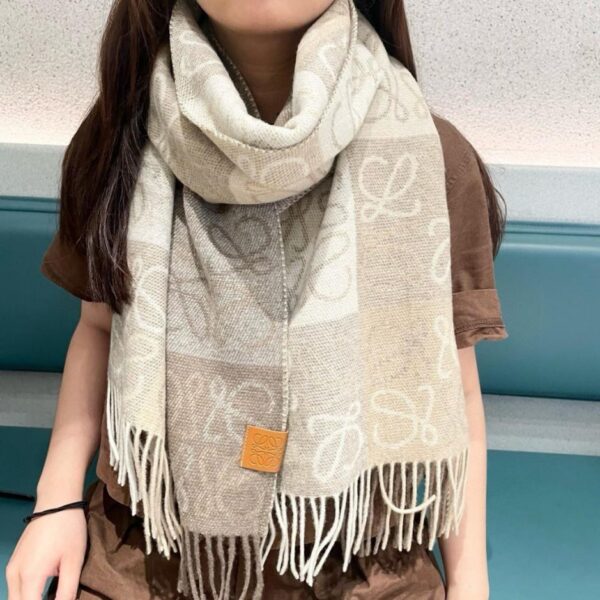 réplica,joyas,joyería,1:1,replica,fake,lujo,barato Pañuelo Hermes Large H de jacquard de doble cara con borlas gruesas (O8M49)