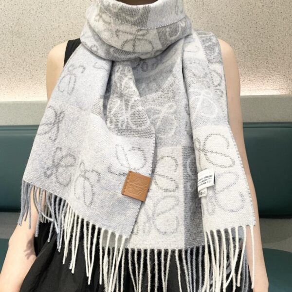 réplica,joyas,joyería,1:1,replica,fake,lujo,barato Bufanda larga a rayas LOEWE, estilo unisex de alta calidad (RBM3C)