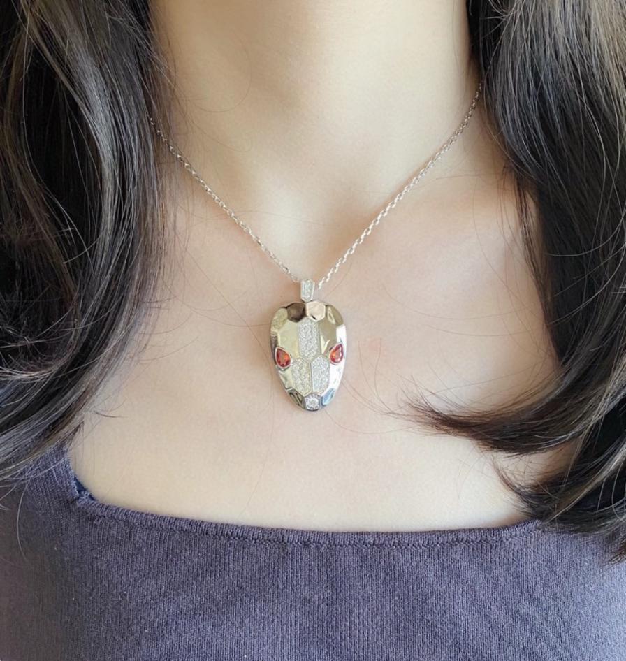 réplica,joyas,joyería,1:1,replica,fake,lujo,barato réplica,joyas,joyería,1:1,replica,fake,lujo,barato Boutique / Collar Bulgari con serpiente calva de ojos rojos (TNY2S)