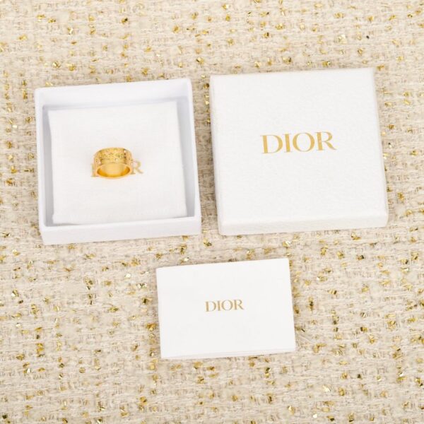 réplica,joyas,joyería,1:1,replica,fake,lujo,barato Boutique / Anillo de perla con forma de abeja de Dior CD (GJBBT)