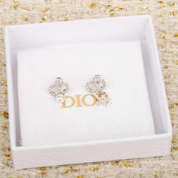 réplica,joyas,joyería,1:1,replica,fake,lujo,barato Boutique / Pendientes de estrella y corazón con cuentas CD de Dior: dorados y plateados (AHEW5)