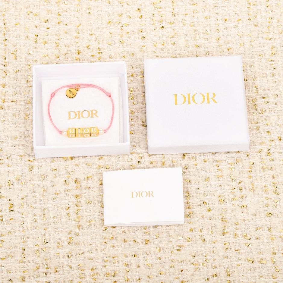 réplica,joyas,joyería,1:1,replica,fake,lujo,barato réplica,joyas,joyería,1:1,replica,fake,lujo,barato Boutique / Pulsera de cuentas cuadradas Dior (MKLRR)