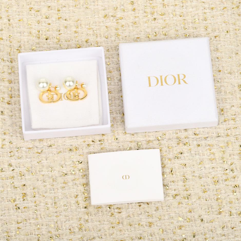 réplica,joyas,joyería,1:1,replica,fake,lujo,barato réplica,joyas,joyería,1:1,replica,fake,lujo,barato Boutique / Pendientes de perla tamaño CD con estrella de cinco puntas Dior 25 (JYGV5)