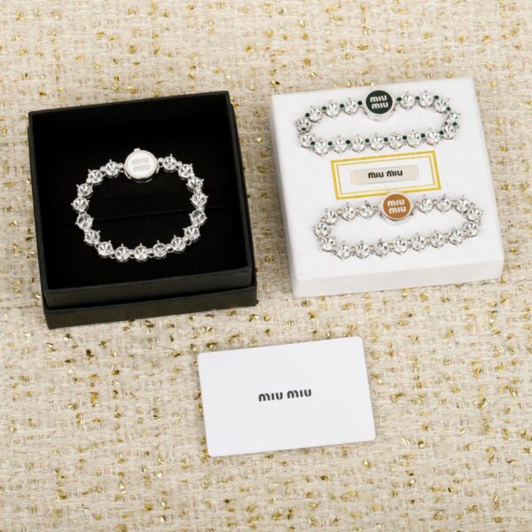réplica,joyas,joyería,1:1,replica,fake,lujo,barato Boutique / Pendientes de corazón de edición limitada del Festival Qixi de MIUMIU (R9KUG)