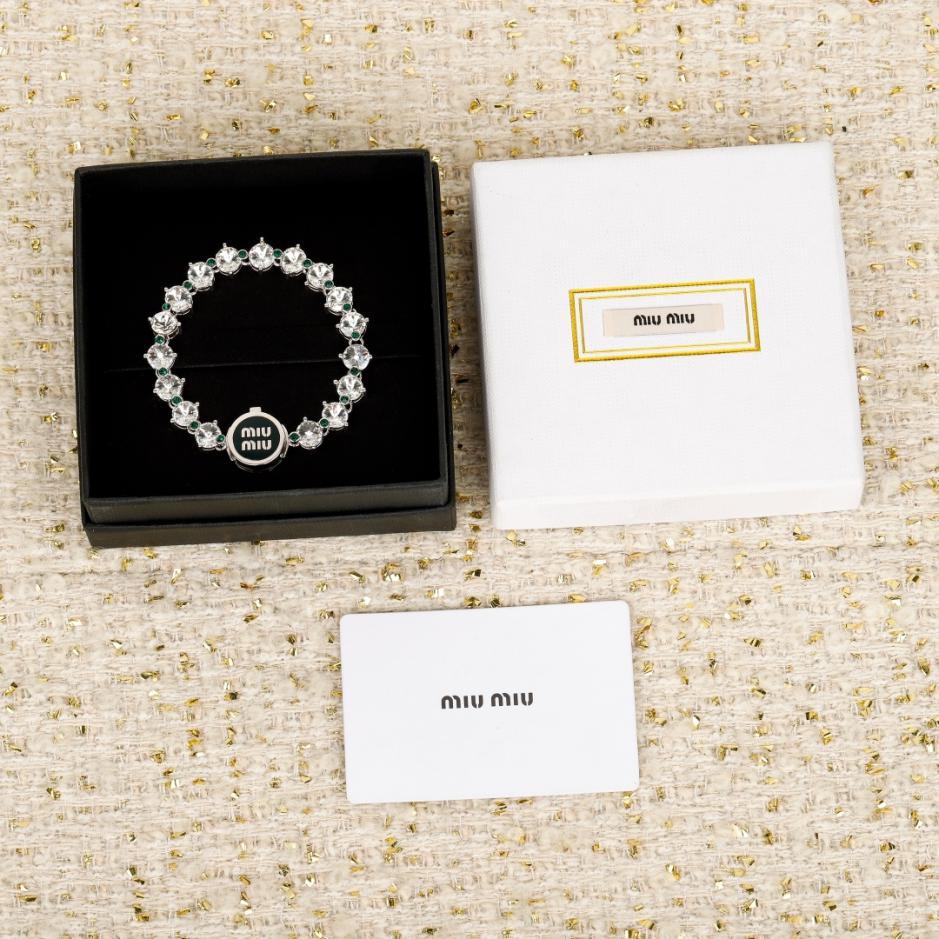 réplica,joyas,joyería,1:1,replica,fake,lujo,barato réplica,joyas,joyería,1:1,replica,fake,lujo,barato Boutique / Pulsera MIUMIU con letras esmaltadas y diamantes (6Y04S)