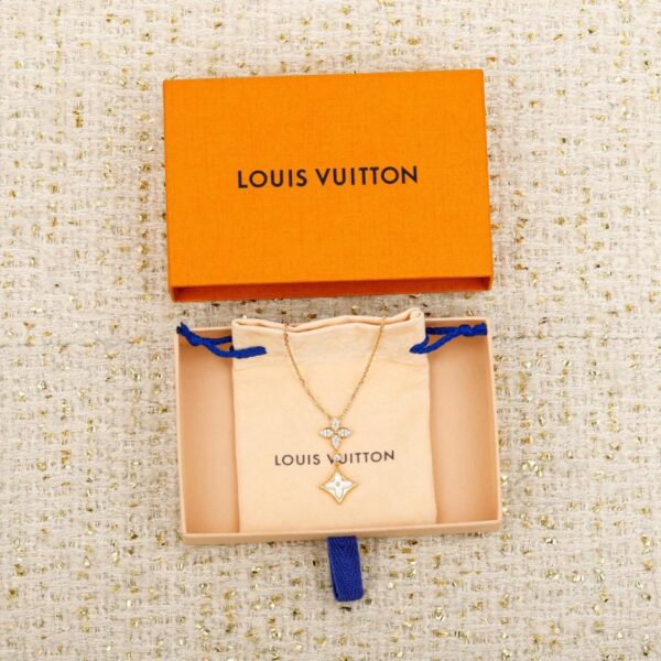 réplica,joyas,joyería,1:1,replica,fake,lujo,barato Boutique / Versión personalizable disponible con oro auténtico y diamantes. 【Serie LV Star Blossom】Patrón de flor monograma (8836V)