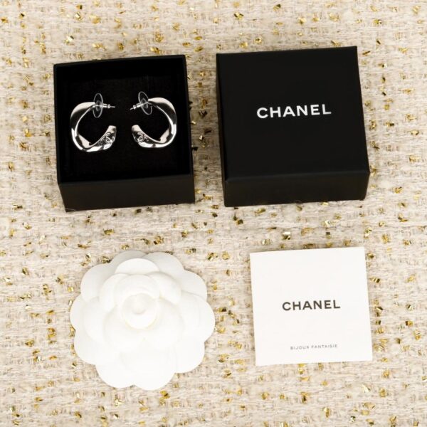 réplica,joyas,joyería,1:1,replica,fake,lujo,barato Boutique / Pendientes de botón con doble C irregular de Chanel (FDM21)