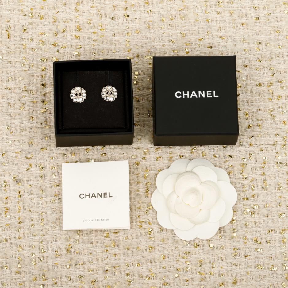 réplica,joyas,joyería,1:1,replica,fake,lujo,barato réplica,joyas,joyería,1:1,replica,fake,lujo,barato Boutique / Pendientes Chanel con doble C calada en forma de corazón (IL7RF)