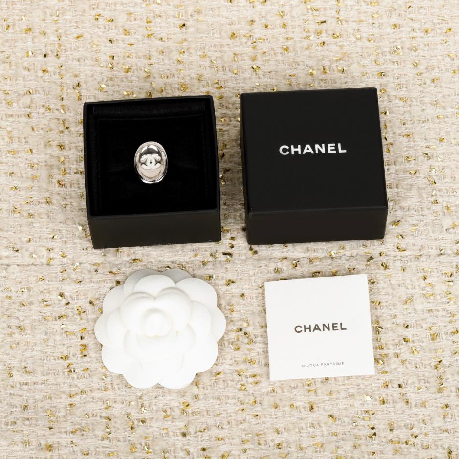 réplica,joyas,joyería,1:1,replica,fake,lujo,barato réplica,joyas,joyería,1:1,replica,fake,lujo,barato Boutique / Anillo de espejo plateado Chanel 25s (MZWM2)