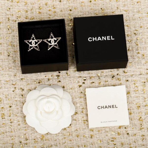 réplica,joyas,joyería,1:1,replica,fake,lujo,barato Boutique / Pendientes Chanel de estrella de cinco puntas con esmalte blanco (MO98V)