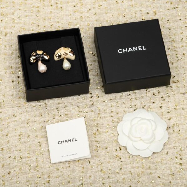 réplica,joyas,joyería,1:1,replica,fake,lujo,barato Boutique / Broche de hongo Chanel 23c (20 LAZ)
