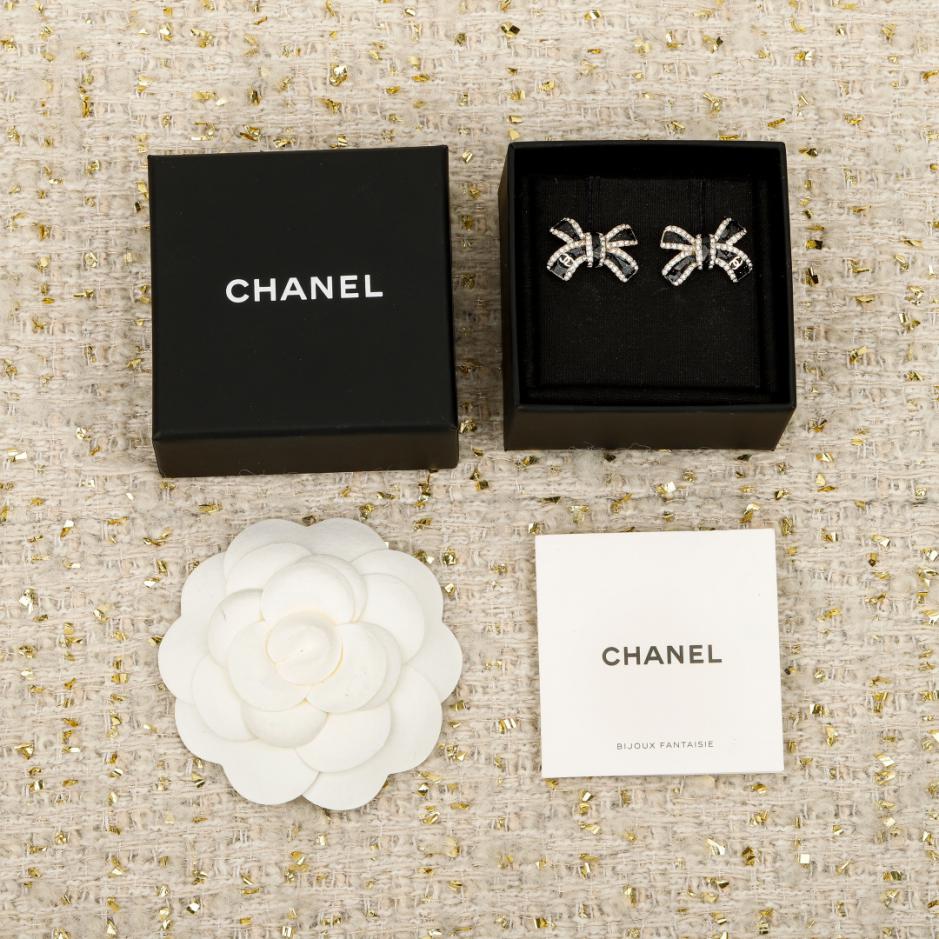 réplica,joyas,joyería,1:1,replica,fake,lujo,barato réplica,joyas,joyería,1:1,replica,fake,lujo,barato Boutique / Pendientes de lazo Chanel 25B (JMUE8)