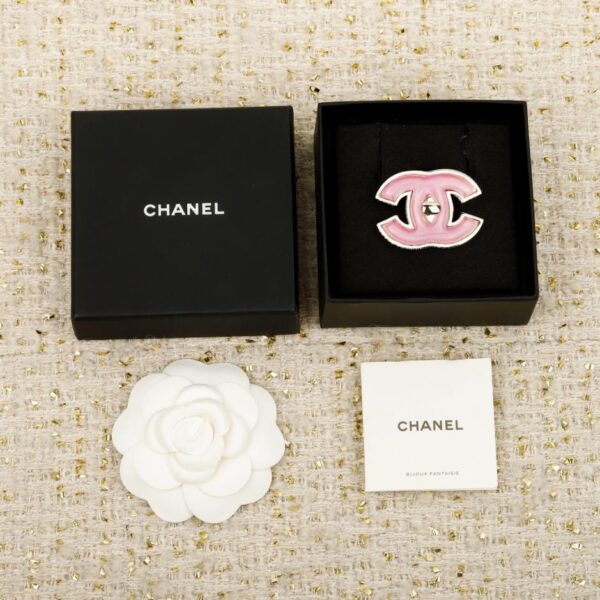 réplica,joyas,joyería,1:1,replica,fake,lujo,barato Boutique / Broche con doble C y cierre de bolso rosa Chanel 25B (8V0SW)