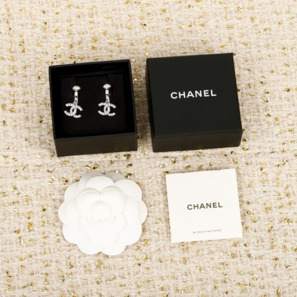 réplica,joyas,joyería,1:1,replica,fake,lujo,barato Boutique / Pendientes colgantes de plata de ley con forma de corazón de Chanel (C3S90)