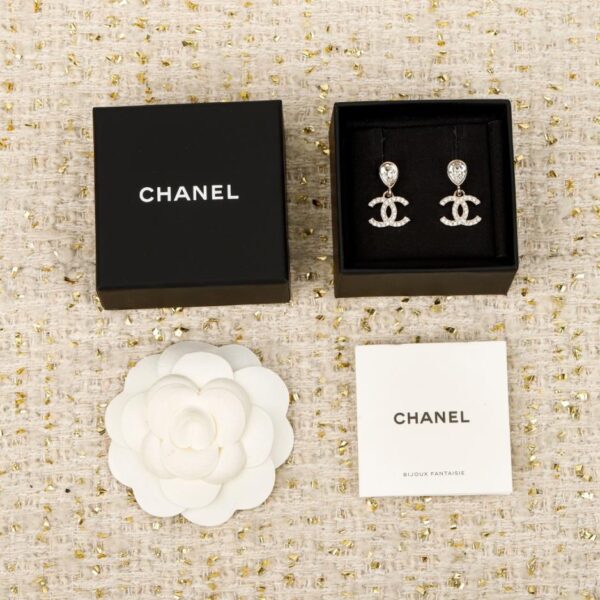 réplica,joyas,joyería,1:1,replica,fake,lujo,barato Boutique / Pendientes de clip Chanel 25A con doble C y diamantes de imitación en forma de lágrima (O1U1D)