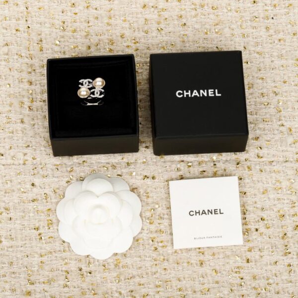 réplica,joyas,joyería,1:1,replica,fake,lujo,barato Boutique / Collar con colgante de botón acanalado giratorio y cepillado de Chanel con doble C (X5L85)