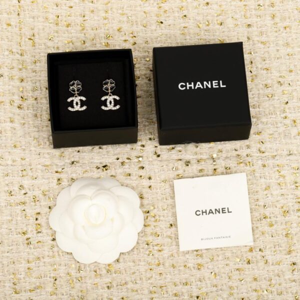 réplica,joyas,joyería,1:1,replica,fake,lujo,barato Boutique / Pendientes Chanel con camelia y doble C (L9ULN)