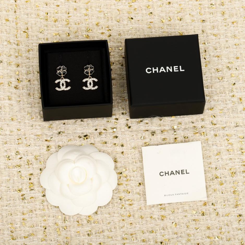 réplica,joyas,joyería,1:1,replica,fake,lujo,barato réplica,joyas,joyería,1:1,replica,fake,lujo,barato Boutique / Pendientes Chanel con camelia y doble C (L9ULN)