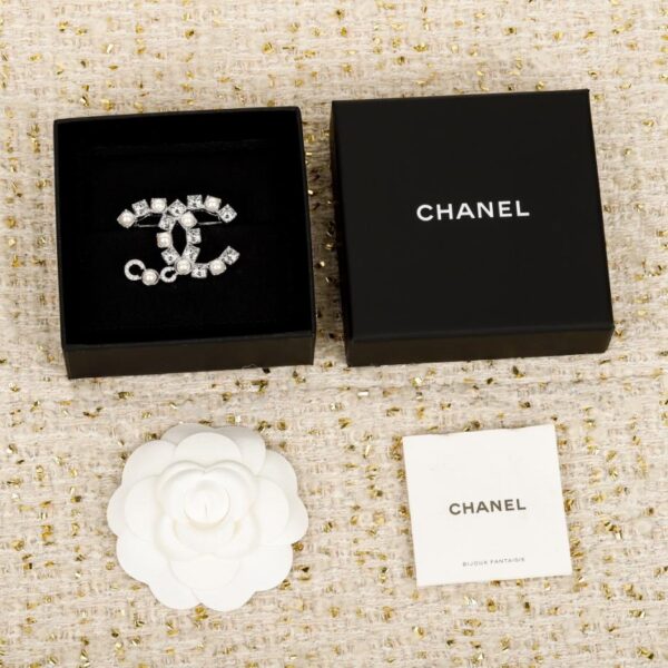 réplica,joyas,joyería,1:1,replica,fake,lujo,barato Boutique / Broche de diamantes doble C de Chanel (VUKUB)