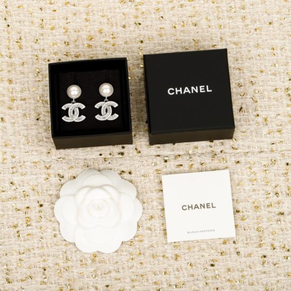 réplica,joyas,joyería,1:1,replica,fake,lujo,barato Boutique / Gargantilla Chanel con doble C en oro y plata (XNF57)
