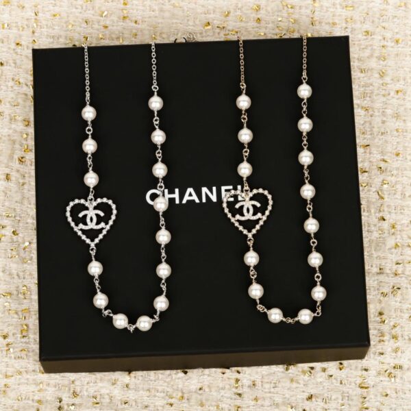 réplica,joyas,joyería,1:1,replica,fake,lujo,barato Boutique / Collar de perlas con corazón calado de Chanel (L2BLW)